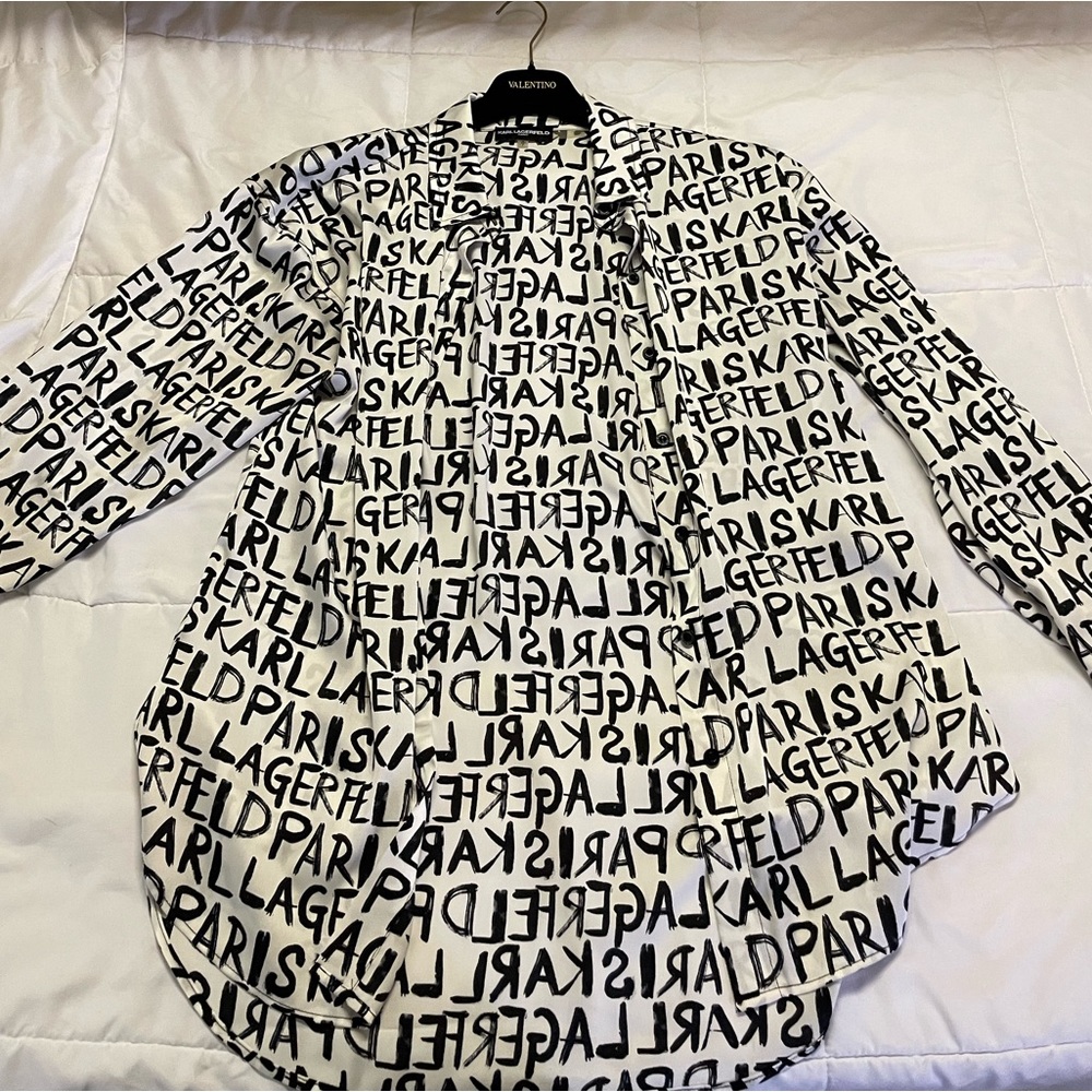 Karl Lagerfeld Paris button shirt
